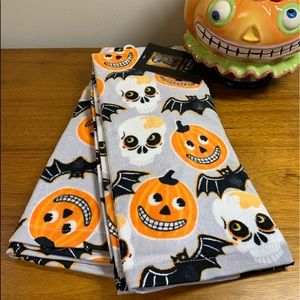 Halloween Themed Hand Towels Bathroom Kitchen 2pk
